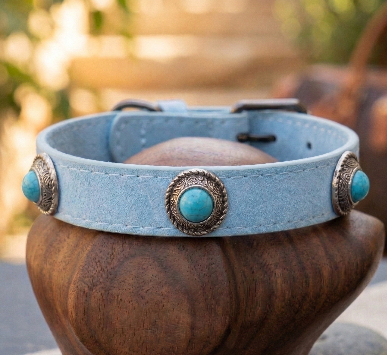 קולר עור לכלב | קולרים לכלבים | קולר לכלב קטן |קולר לכלב בינוני | קולר לכלב גדול | קולר בהזמנה אישית | קולר מעוצב לכלב | אביזרים לכלבים | חנות לכלבים | קולר כחול | קולר תכלת